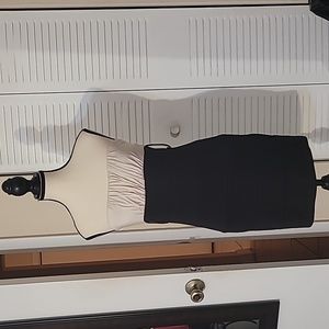 5/$25 Tube top size M black and white/cream dress Pre-owned